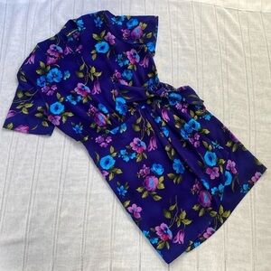 Sag Harbor 90s floral tie dress.